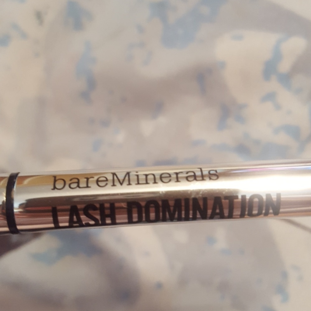 Bare minerals eye liner